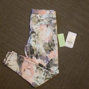 Gia Capri Fabletics